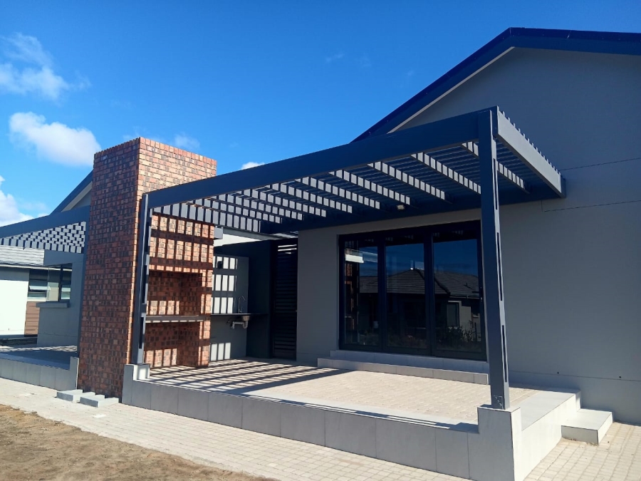 To Let 3 Bedroom Property for Rent in Dana Bay Western Cape